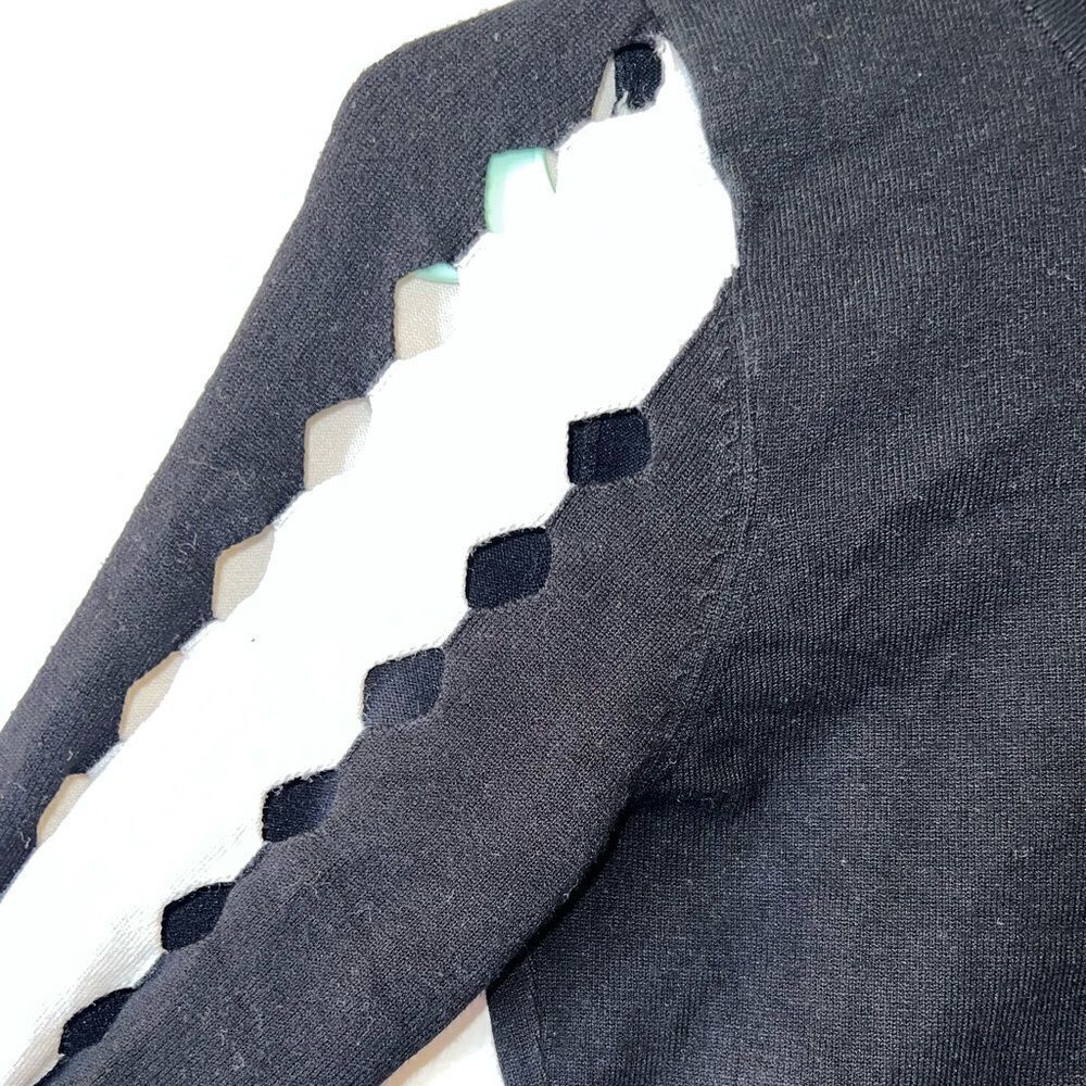 Karen Millen Cutout Sleeve Sweater Top XS - Picture 3 of 5